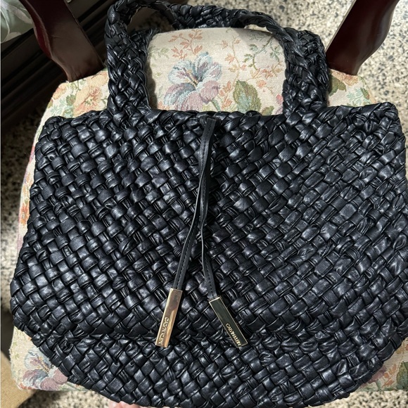 Calvin klein hangbag - Picture 9 of 9